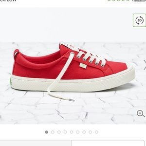OCA LOW RED CANVAS SNEAKER
SIZE US : WOMEN 9.5 / MEN 8